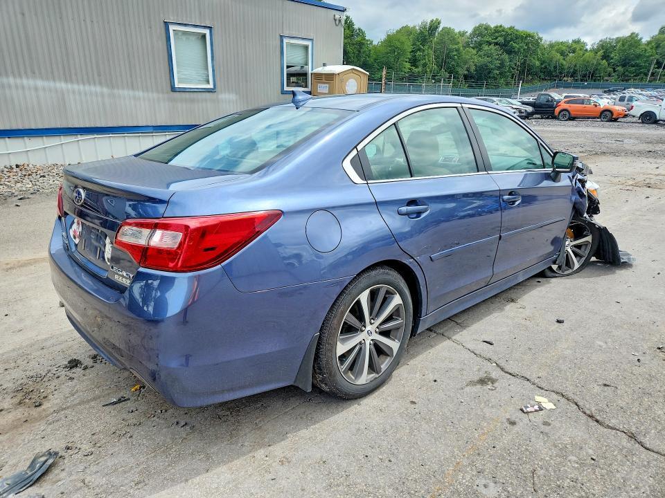 4S3BNAK68H3010951 2017 SUBARU LEGACY photo no. 3