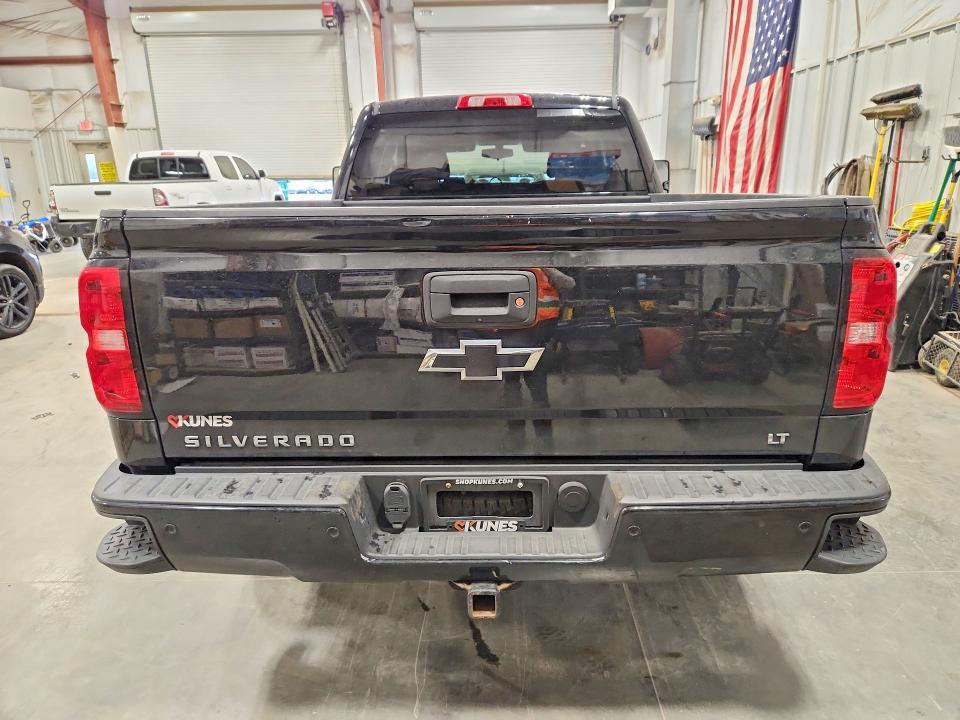 2017 CHEVROLET SILVERADO K1500 LT — Фото 6 из 12