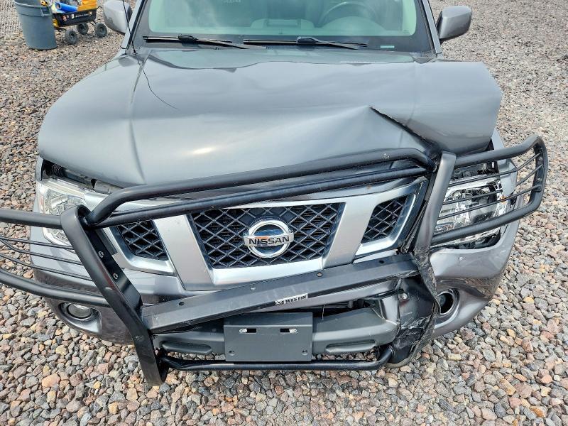 2017 NISSAN FRONTIER PRO-4X — Фото 11 из 12