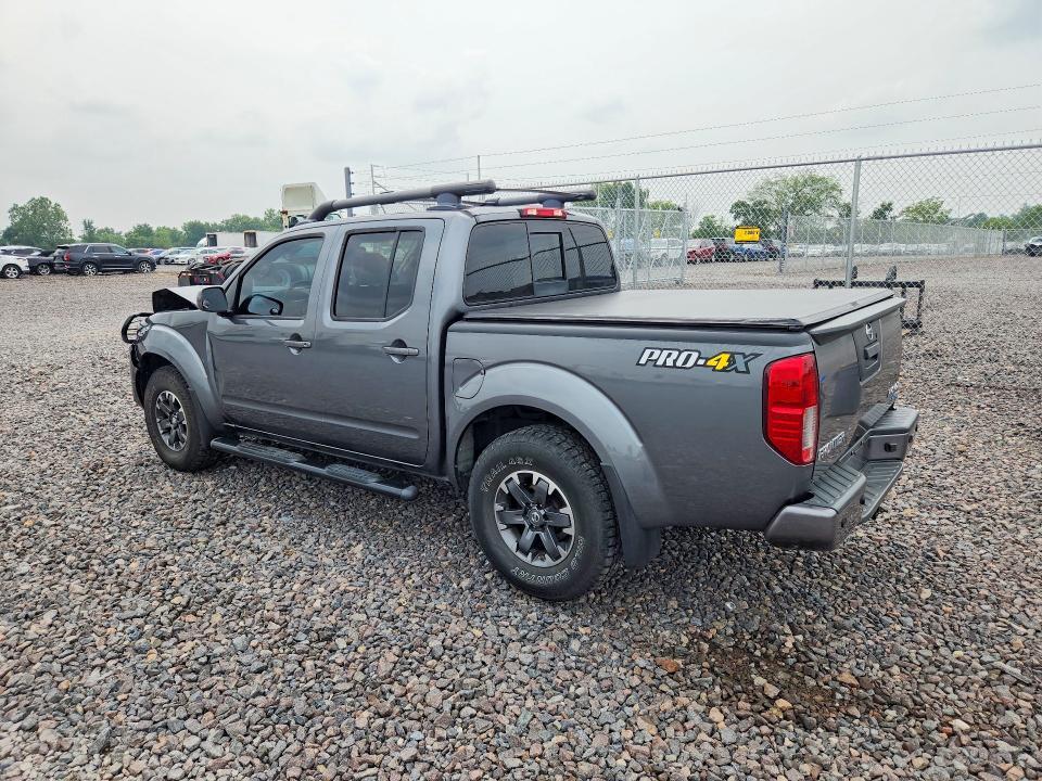 2017 NISSAN FRONTIER PRO-4X — Фото 2 из 12