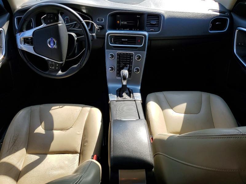 2017 VOLVO S60 PREMIER — Фото 8 из 12