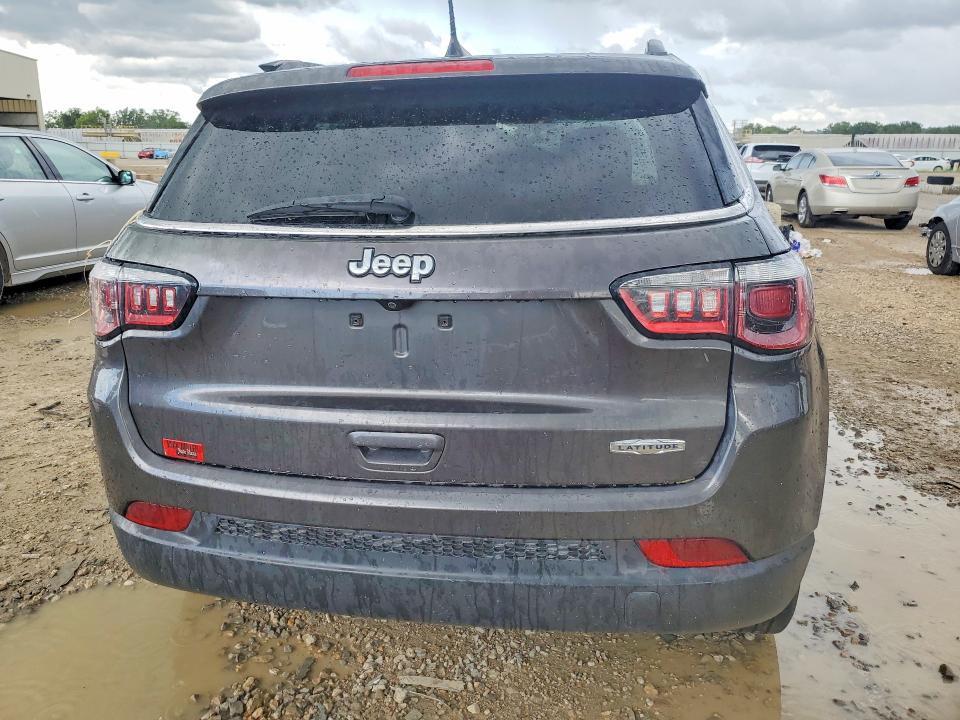 2017 JEEP COMPASS LATITUDE — Фото 6 из 13