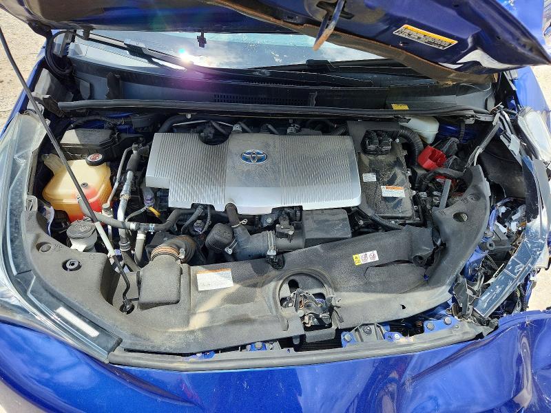 2017 TOYOTA PRIUS FOUR TOURING — Фото 11 из 12