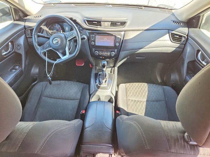 2017 NISSAN ROGUE — Фото 8 из 13