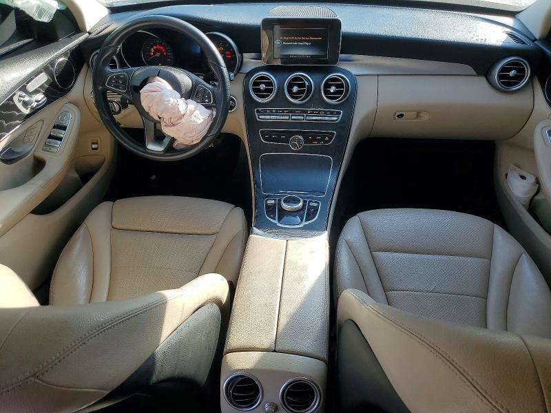 2017 MERCEDES-BENZ C 300 — Фото 8 из 12