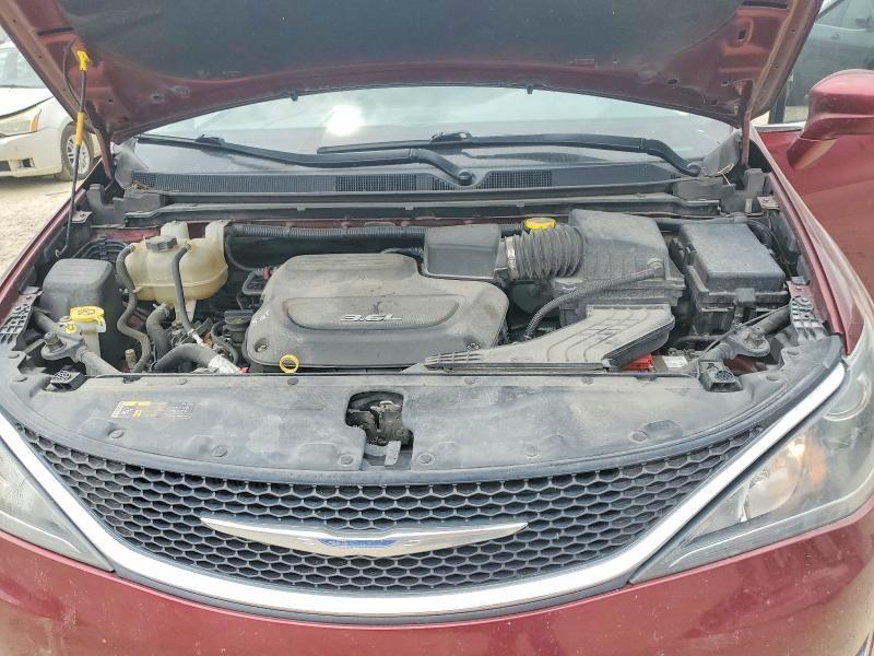 2017 CHRYSLER PACIFICA TOURING L — Фото 12 из 13