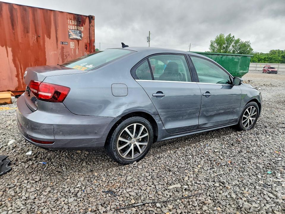 2017 VOLKSWAGEN JETTA SE — Фото 3 из 12