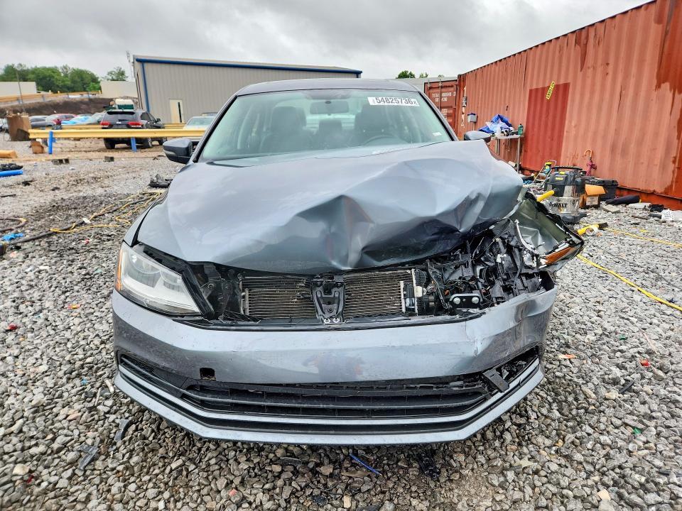 2017 VOLKSWAGEN JETTA SE — Фото 5 из 12