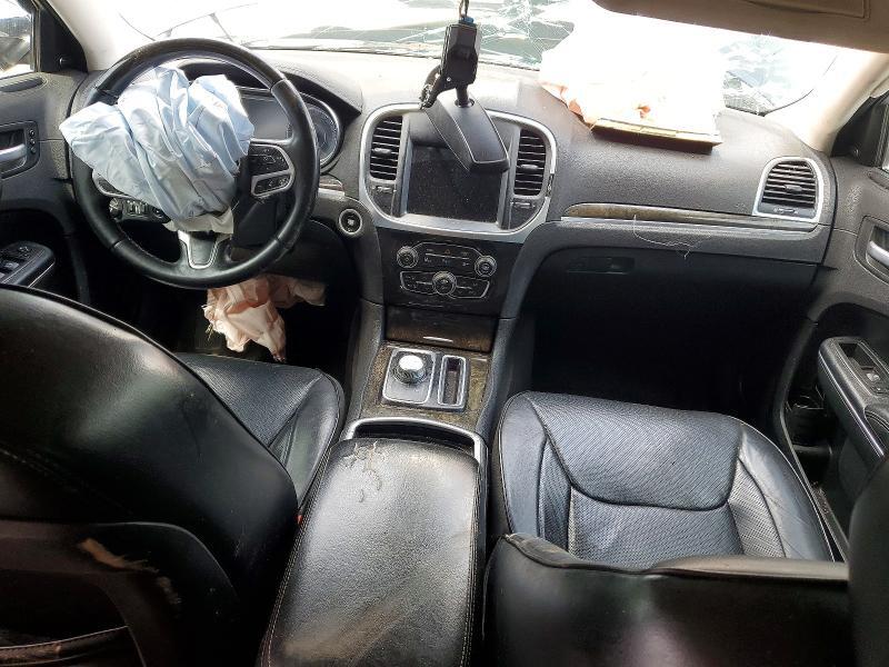 2C3CCAEG6HH561038 2017 CHRYSLER 300C photo no. 8