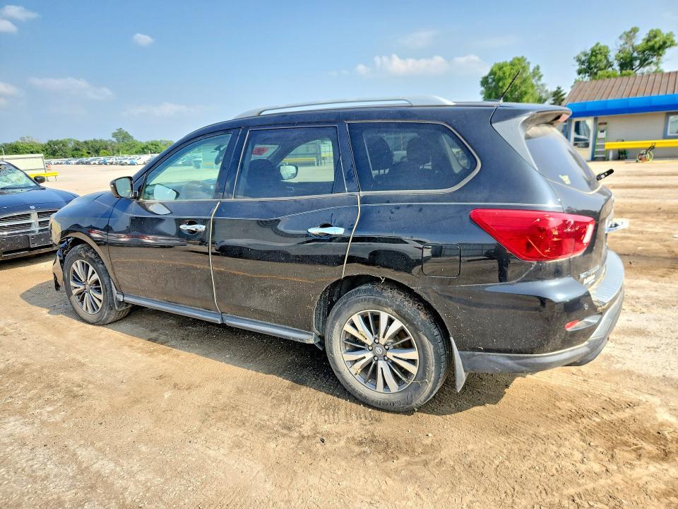 2017 NISSAN PATHFINDER SV — Фото 2 из 12