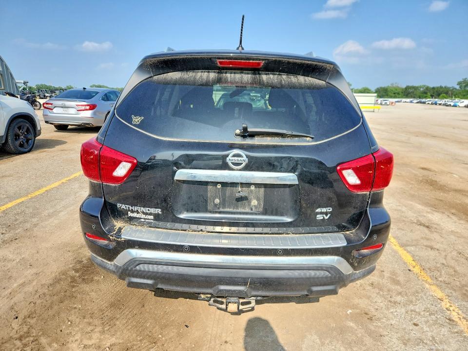 2017 NISSAN PATHFINDER SV — Фото 6 из 12