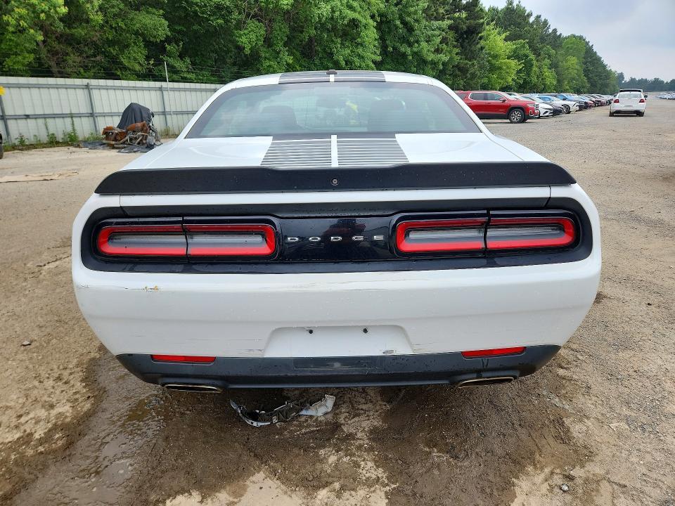 2C3CDZAG0HH558248 2017 DODGE CHALLENGER photo no. 6
