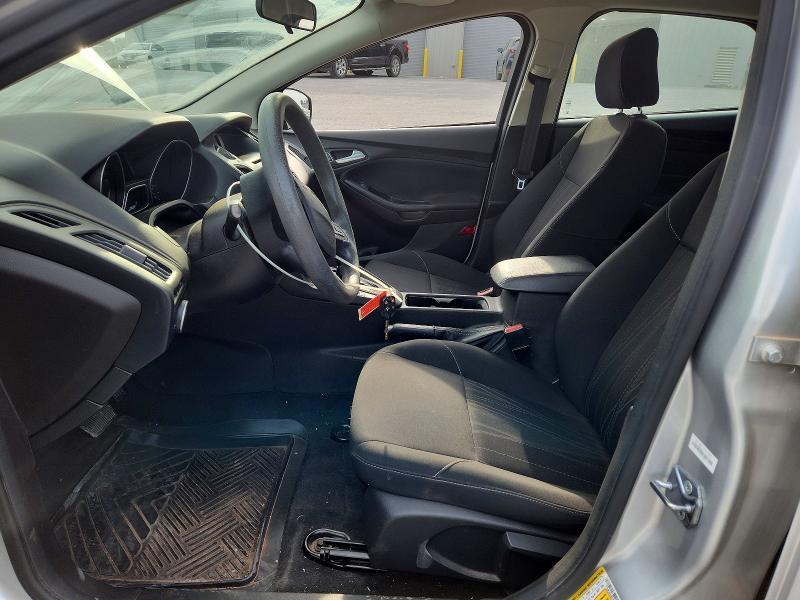 2017 FORD FOCUS SE — Фото 7 из 12