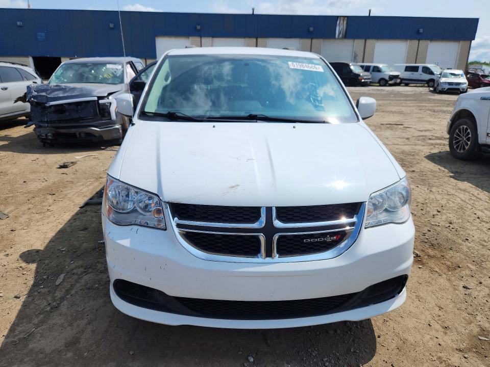 2016 DODGE GRAND CARAVAN SXT — Фото 5 из 13