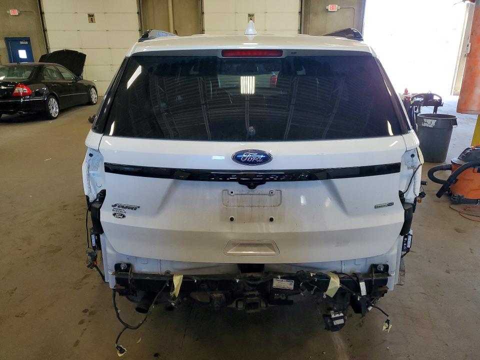 1FM5K8GT3GGB71658 2016 FORD EXPLORER photo no. 6