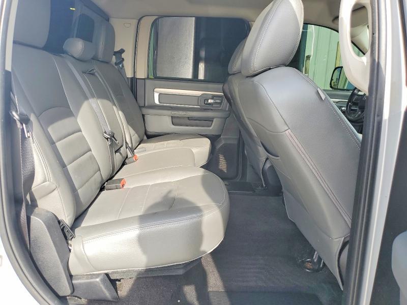 2016 RAM 1500 SLT — Фото 10 из 12