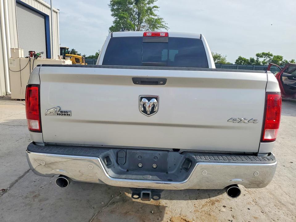 2016 RAM 1500 SLT — Фото 6 из 12