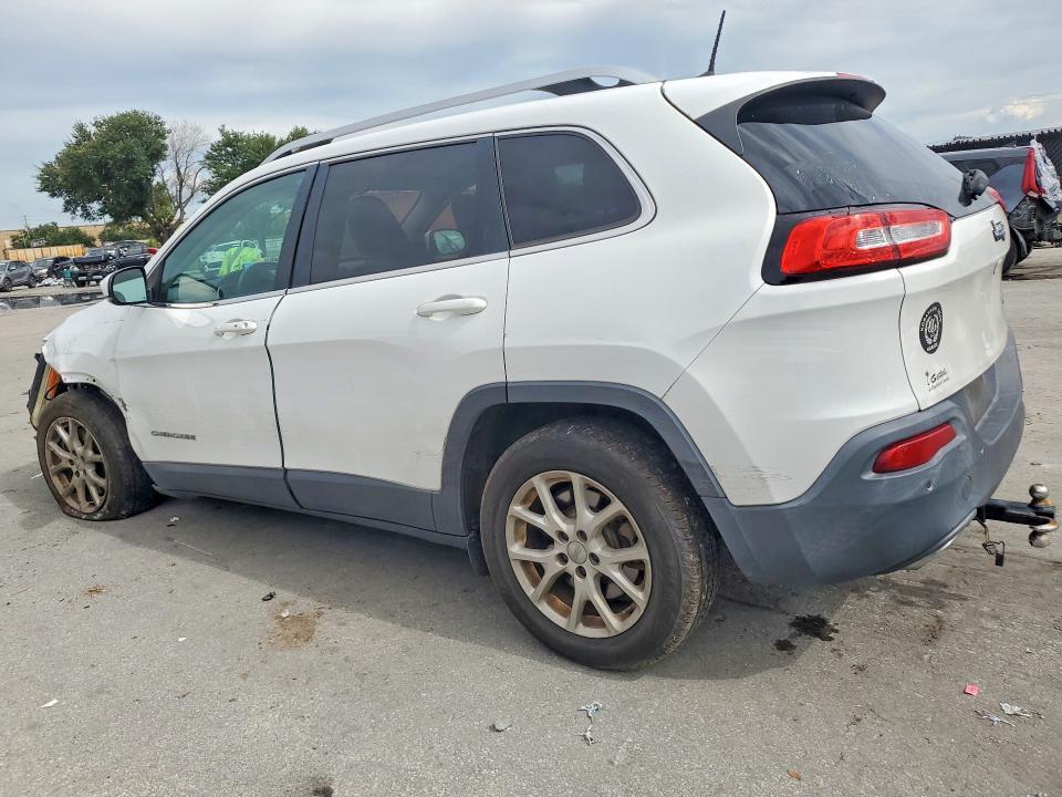 1C4PJLCS9GW126407 2016 JEEP CHEROKEE photo no. 2