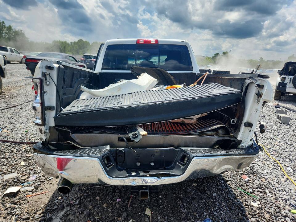 2016 RAM 1500 SLT — Фото 6 из 12