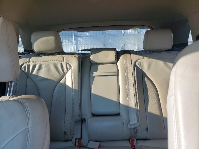 2016 LINCOLN MKX SELECT — Фото 10 из 13