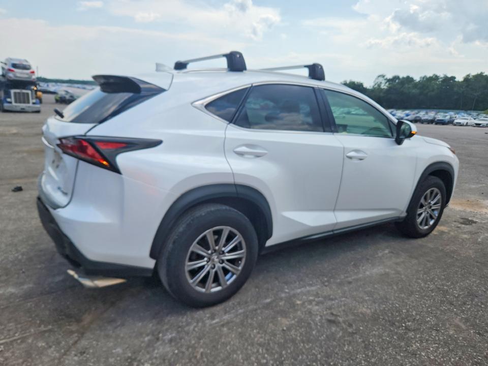 2016 LEXUS NX 200T BASE — Фото 3 из 13