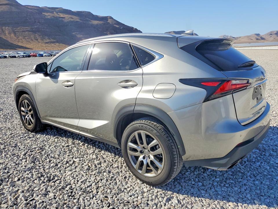 2016 LEXUS NX 200T BASE — Фото 2 из 12