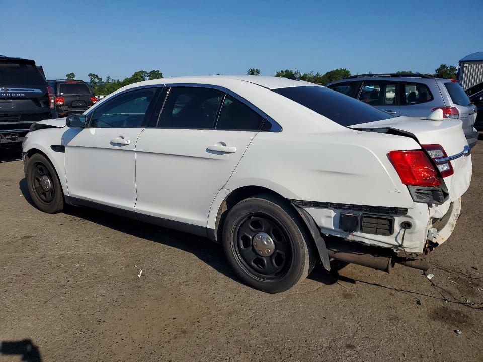 2015 FORD TAURUS POLICE INTERCEPTOR — Фото 2 из 13