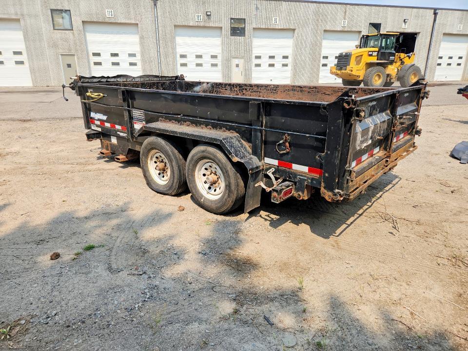 4KNUT1427FL160336 2015 BIG TEX 14-FOOT TANDEM AXLE photo no. 2