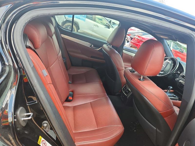 2015 LEXUS GS 350 — Фото 10 из 12