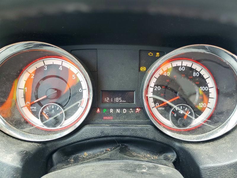 2015 DODGE GRAND CARAVAN SE — Фото 9 из 13