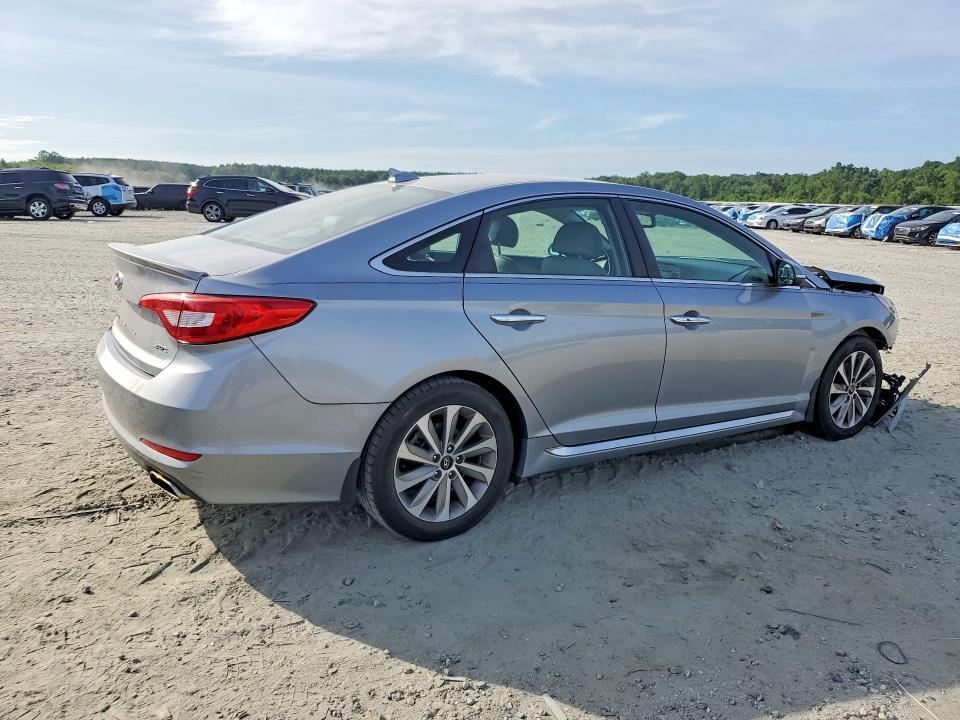 2015 HYUNDAI SONATA SPORT — Фото 3 из 12
