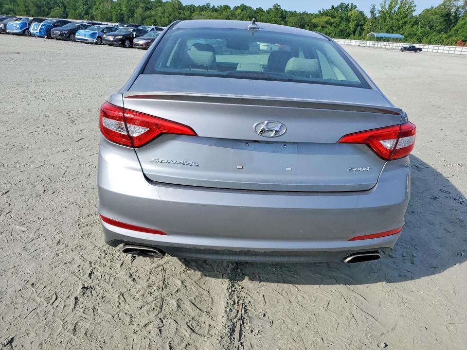 2015 HYUNDAI SONATA SPORT — Фото 6 из 12
