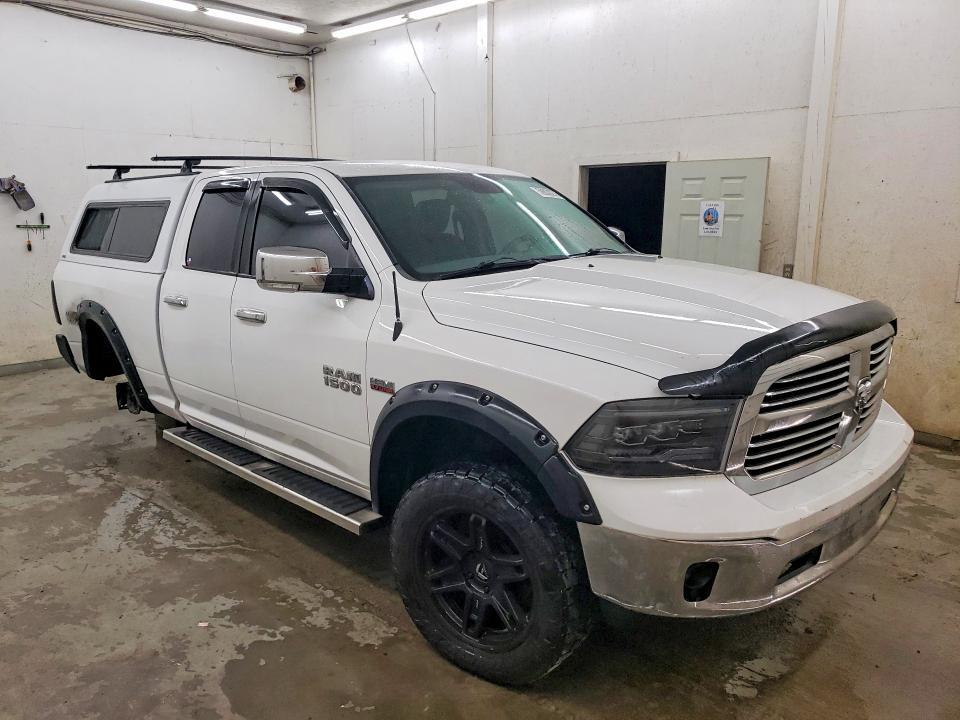1C6RR7GT2FS609682 2015 RAM 1500 photo no. 4