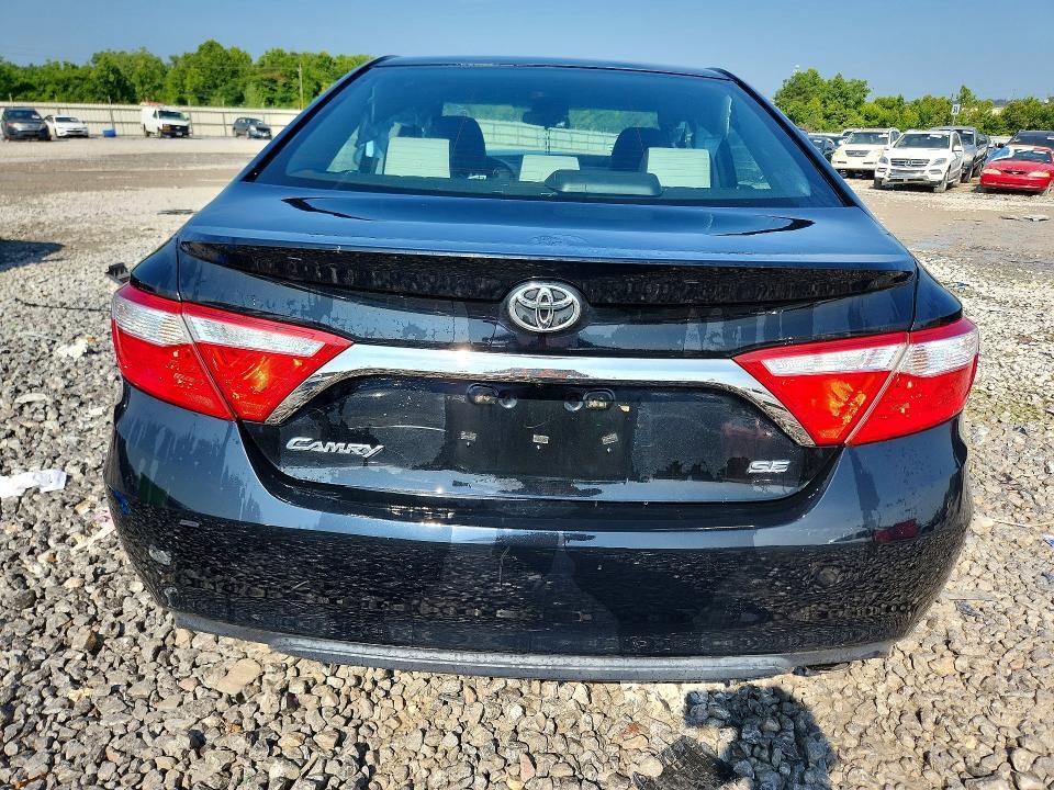 2015 TOYOTA CAMRY SE — Фото 6 из 12