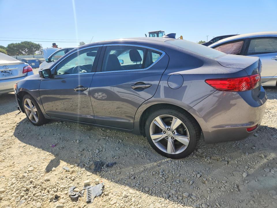 2015 ACURA ILX 20 TECH — Фото 2 из 12