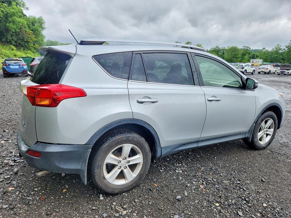 JTMRFREV4ED071667 2014 TOYOTA RAV4 photo no. 3
