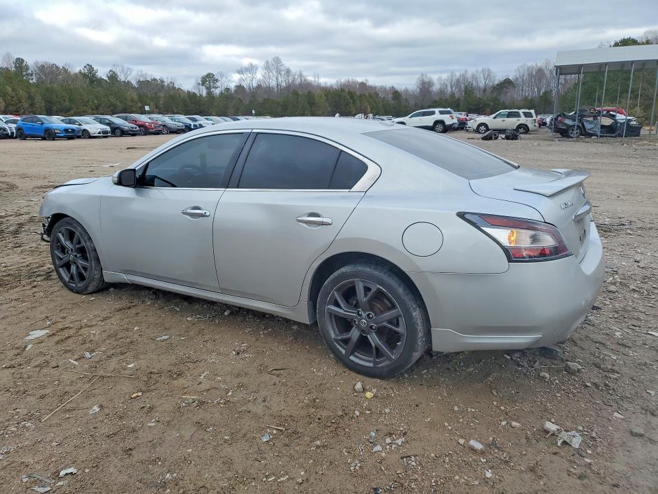 2014 NISSAN MAXIMA 3.5 SV — Фото 2 из 13