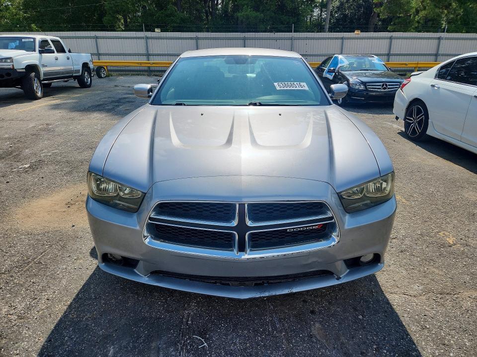 2014 DODGE CHARGER R/T — Фото 5 из 12