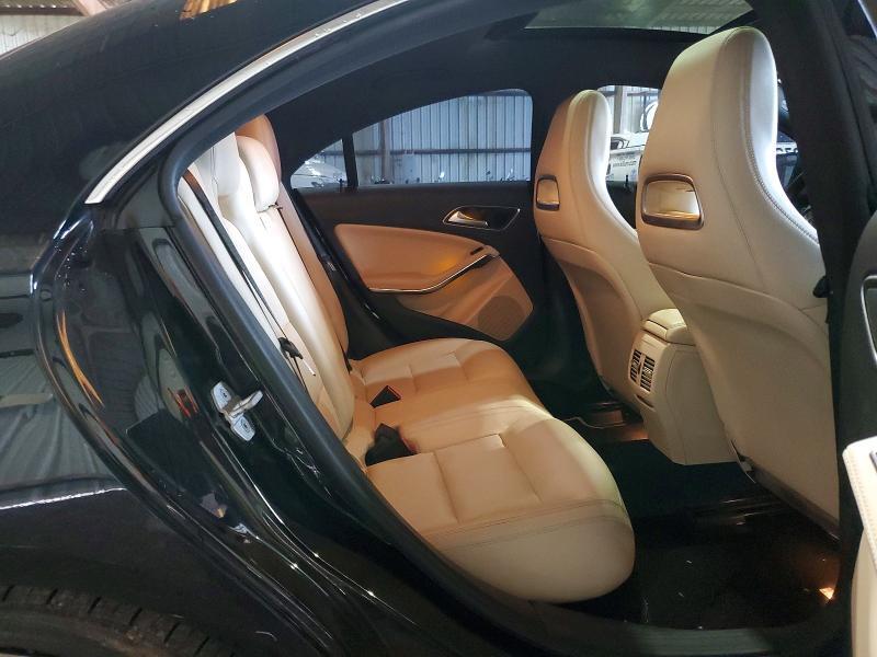 2014 MERCEDES-BENZ CLA 250 — Фото 10 из 12