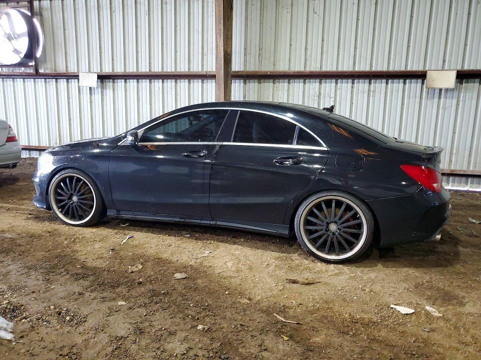 2014 MERCEDES-BENZ CLA 250 — Фото 2 из 12