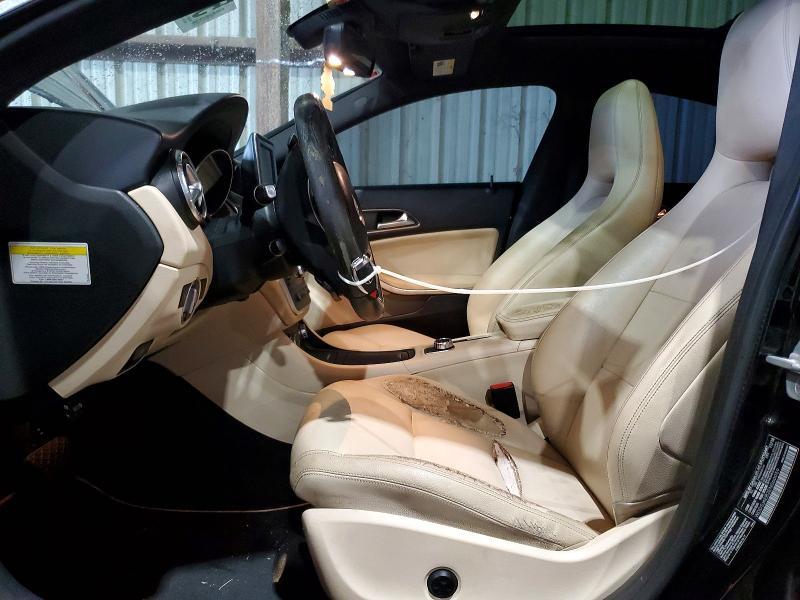 2014 MERCEDES-BENZ CLA 250 — Фото 7 из 12