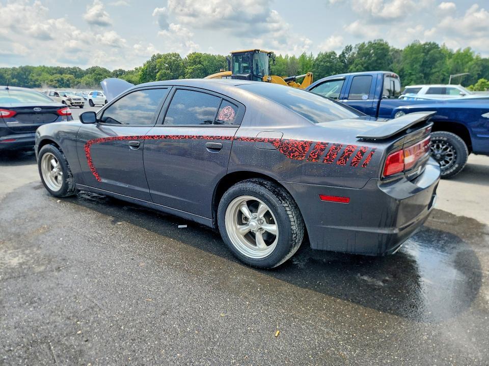 2013 DODGE CHARGER SE — Фото 2 из 12