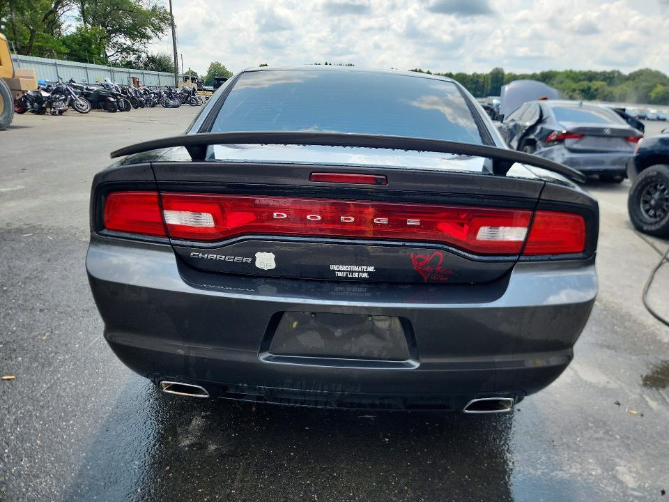 2013 DODGE CHARGER SE — Фото 6 из 12