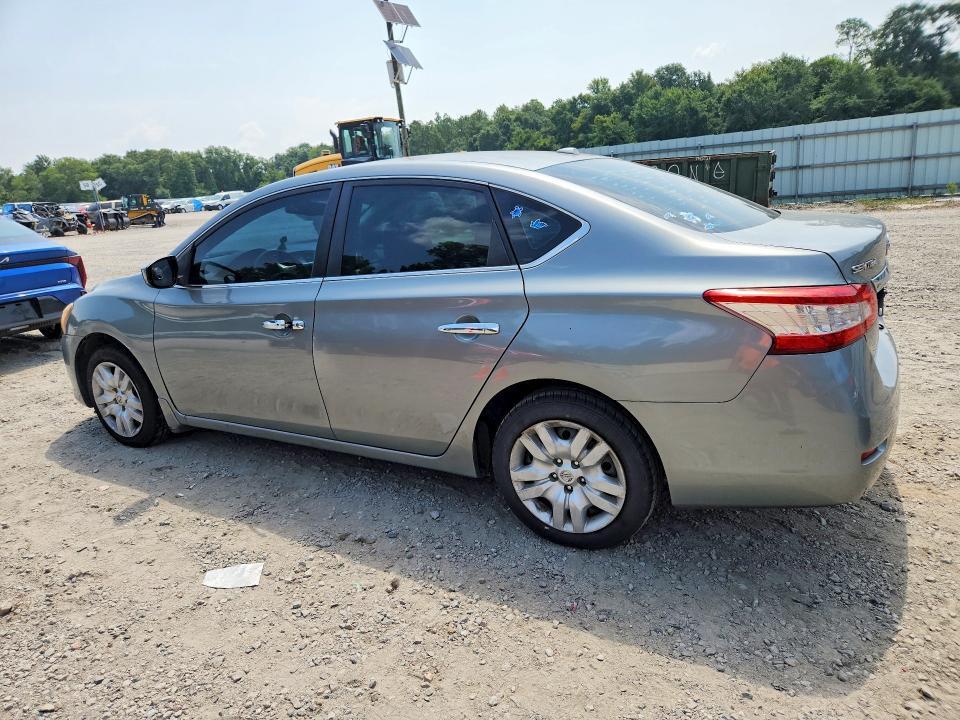 2013 NISSAN SENTRA S — Фото 2 из 12