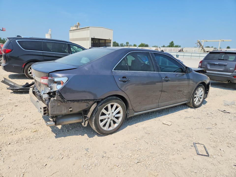 2013 TOYOTA CAMRY XLE V6 — Фото 3 из 13