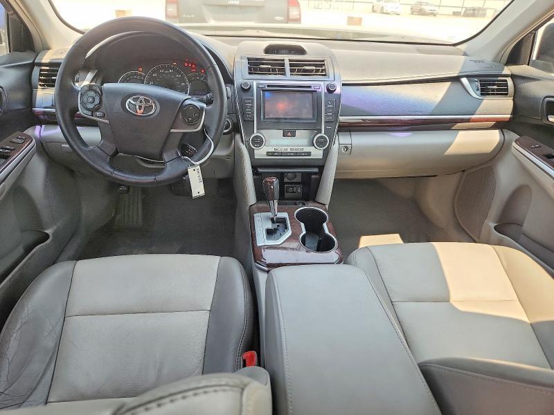 2013 TOYOTA CAMRY XLE V6 — Фото 8 из 13