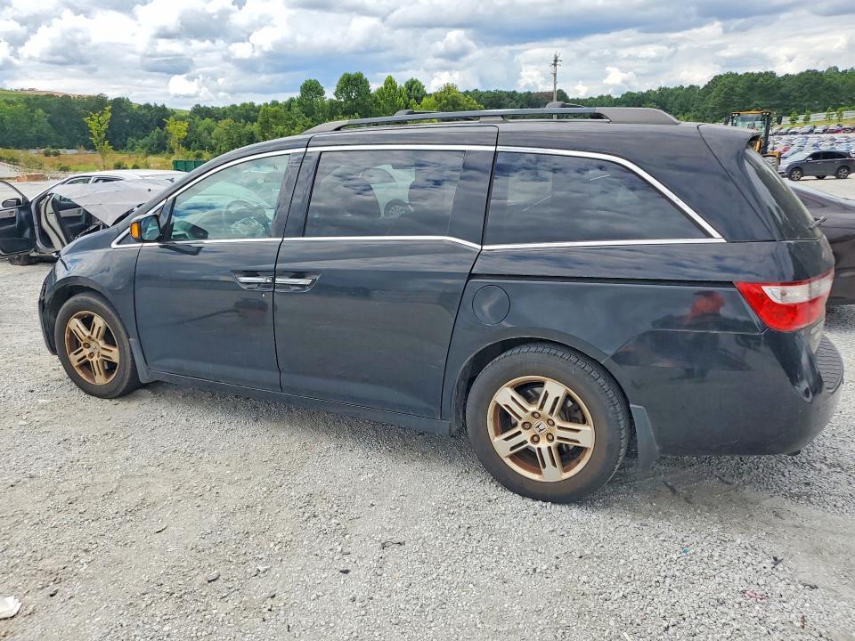 2013 HONDA ODYSSEY TOURING — Фото 2 из 13
