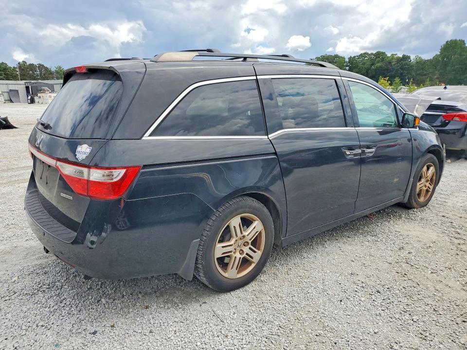 2013 HONDA ODYSSEY TOURING — Фото 3 из 13