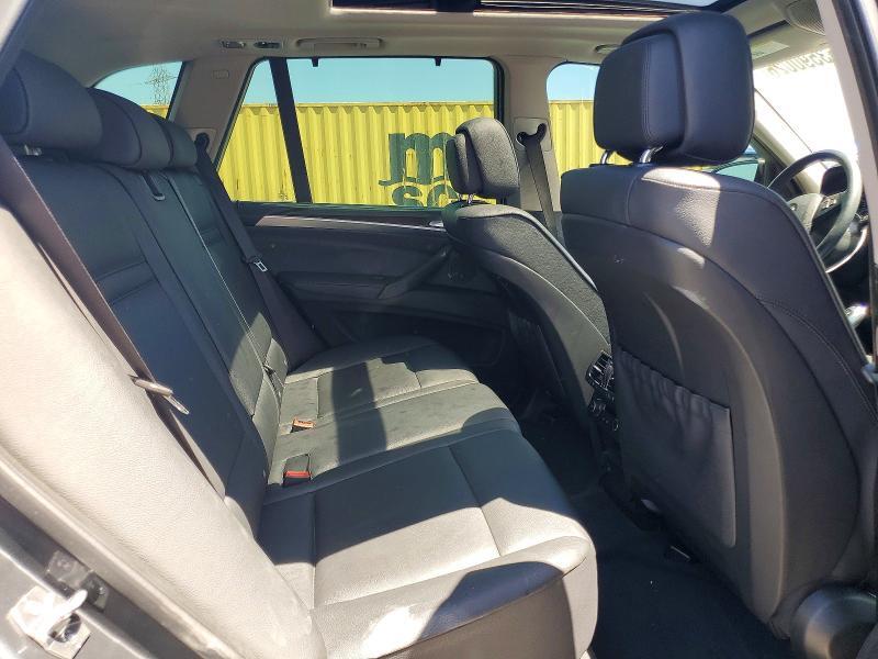 2013 BMW X5 XDRIVE35I — Фото 10 из 12