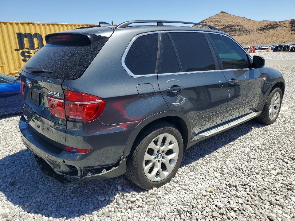 2013 BMW X5 XDRIVE35I — Фото 3 из 12